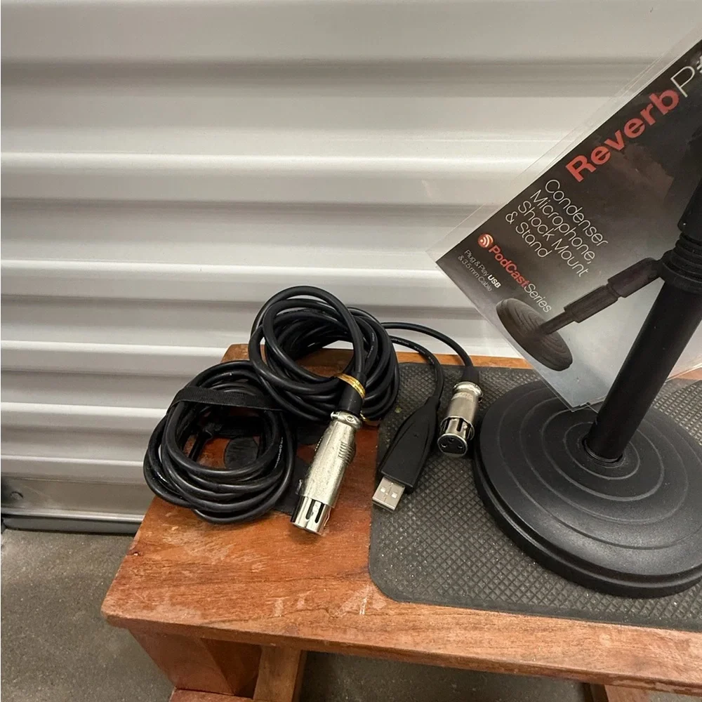 🎙️ ON AIR Reverb PRO Microphone – Open Box – NEVER Used